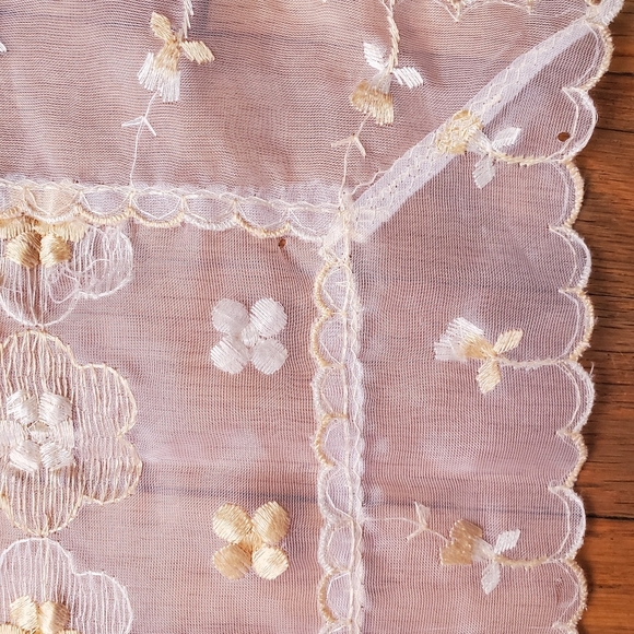 Floral lace table runners fabric craft‎ diy repair - Picture 7 of 9